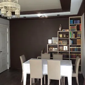 https://flat-near-the-mcdonalds.batumihotels.net