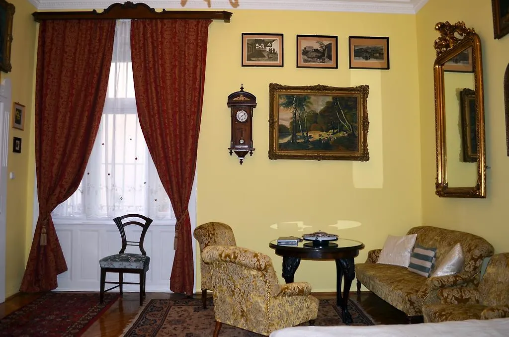 Central Avenue Apartments Будапешт 0*,
